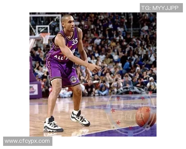 足球明星搞笑穿搭篮球服的趣味图片分享